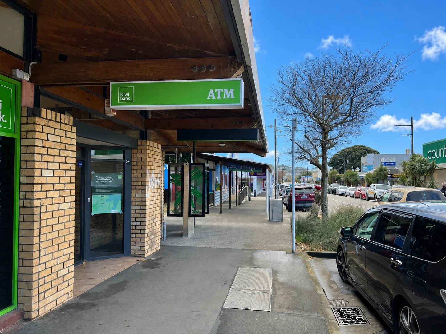 Kilbirnie Bay Road / Service Retail