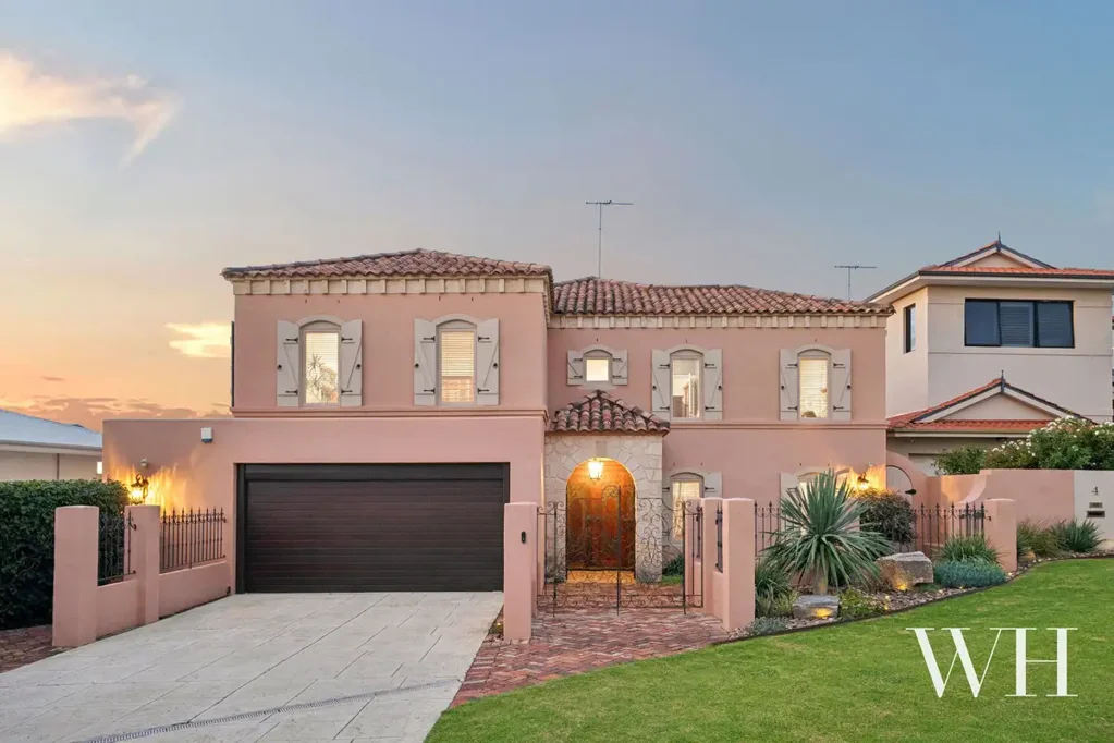 Bicton 4Moenga A French Provincial Masterpiece: Elegance, Charm & River Vistas