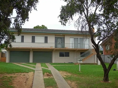 111 Ferry Street, Forbes, NSW 2871, 3 slaapkamers, 1 badkamers, House