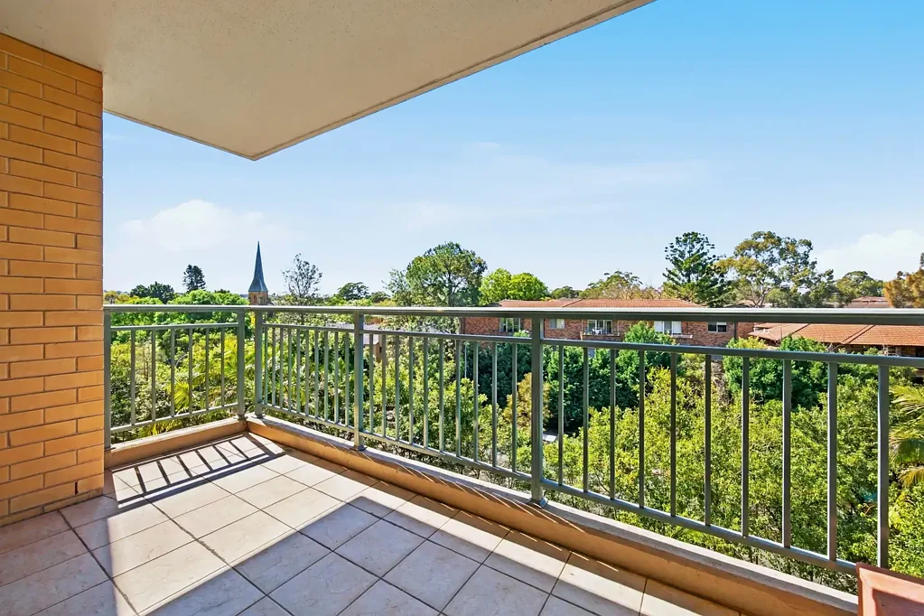 Parramatta 2कमरा Full brick Apartment with updated Interiors