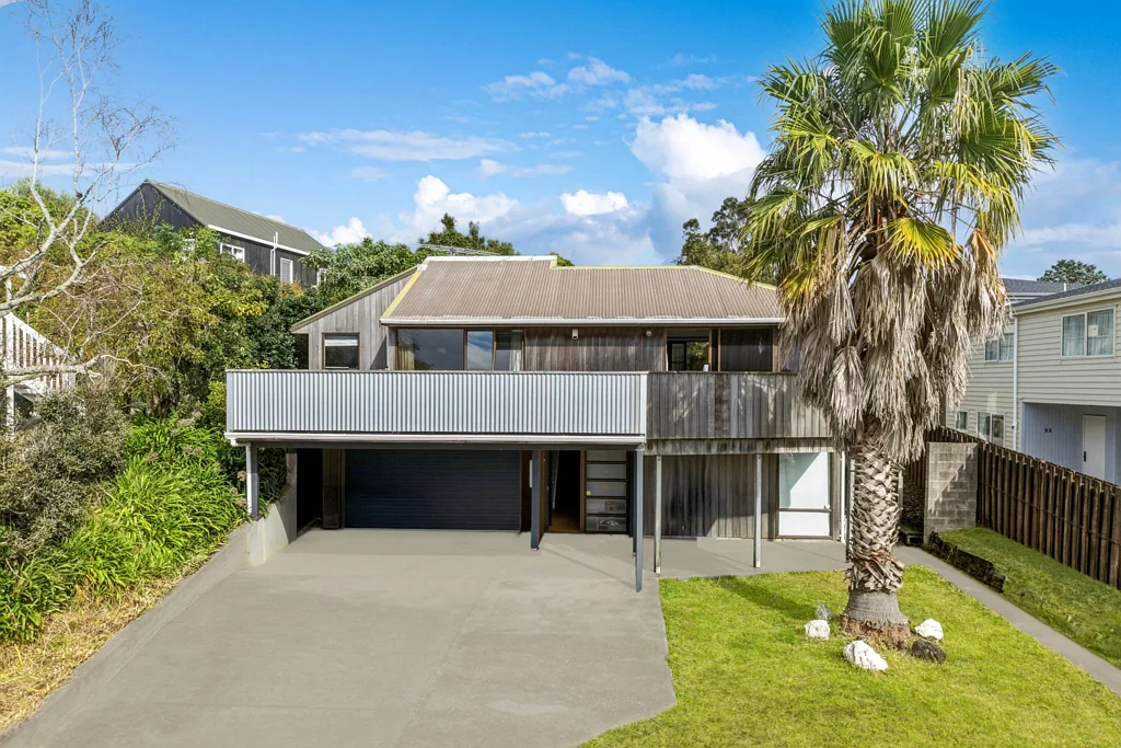 7 Widmore Drive, Massey, Waitakere City, Auckland