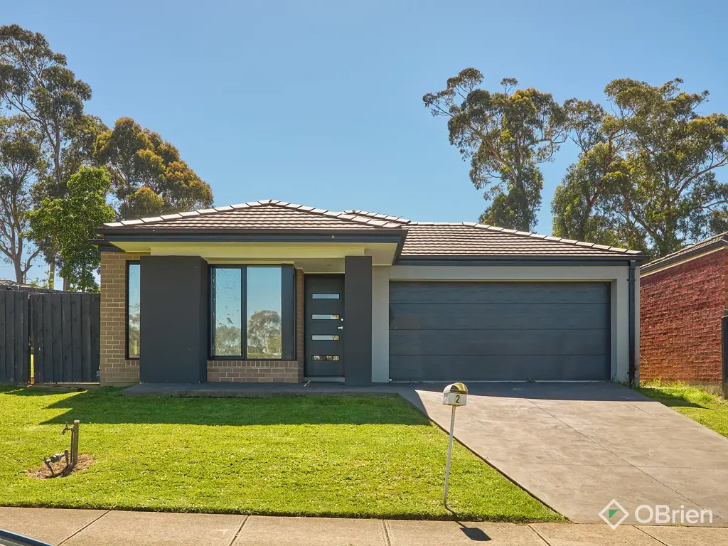 2 Palm Square, Drouin, VIC 3818
