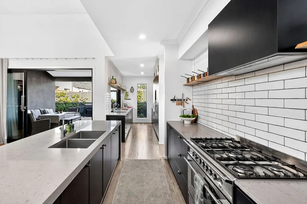 Mount Duneed 4 Slaapkamer A HOME DESIGNED TO BE LOVED, LIVED IN & ENJOYED