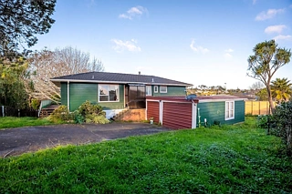106 Sycamore Drive, Sunnynook, North Shore City