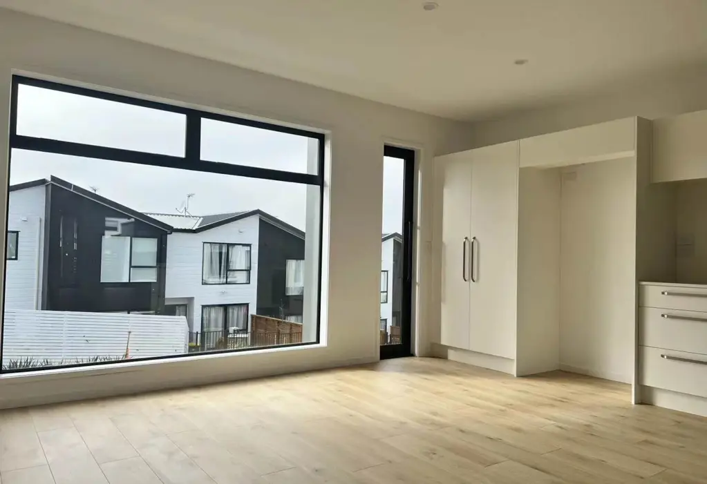 Glen Innes 3Zimmer Affordable Brand New in Central Auckland