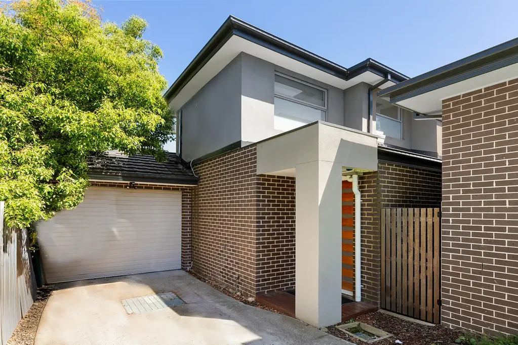Burwood 4ਬੈੱਡਰੂਮ Stylish Free Standing Modern Living with Effortless Appeal