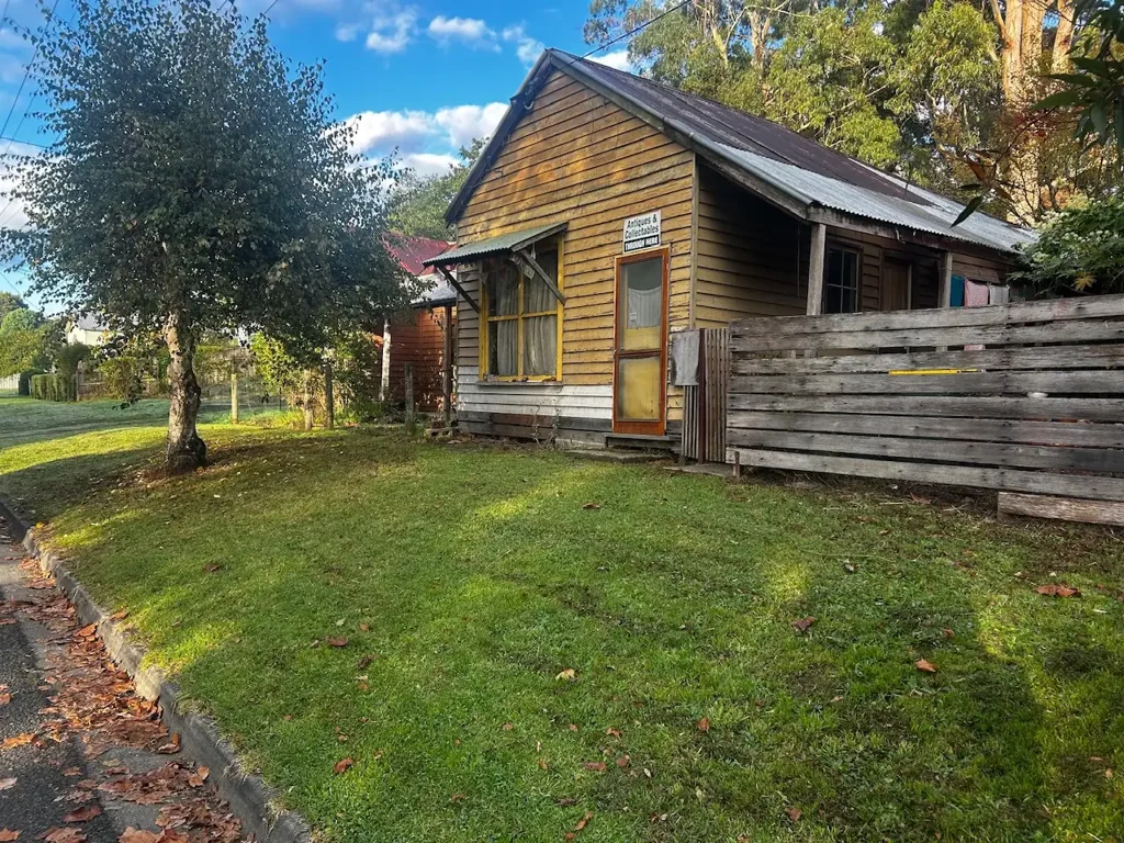 Forrest 5房  Timeless Character on Dual Frontage Allotment