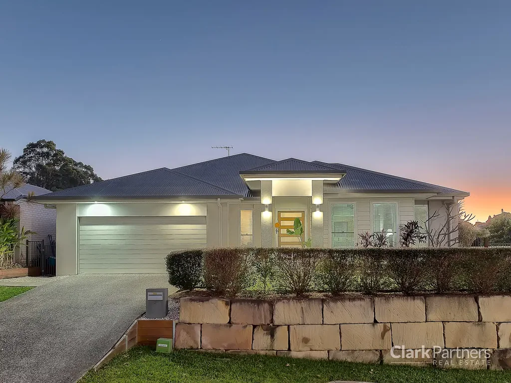 2 Lefroy Court, Warner, QLD 4500