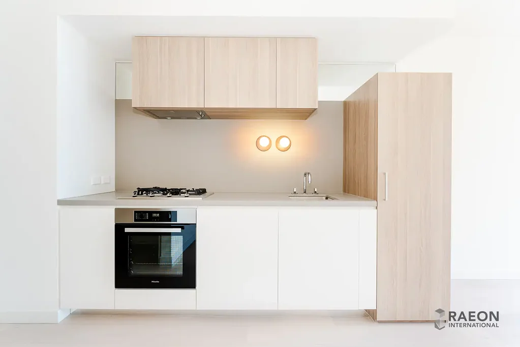 QUEENS PLACE I TWO BEDROOM I RIGHT IN THE HEART OF MELBOURNE CBD