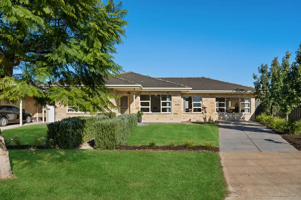 Fulham Gardens 3બેડરૂમ Basket Range Beauty Meets Coastal Family Living
