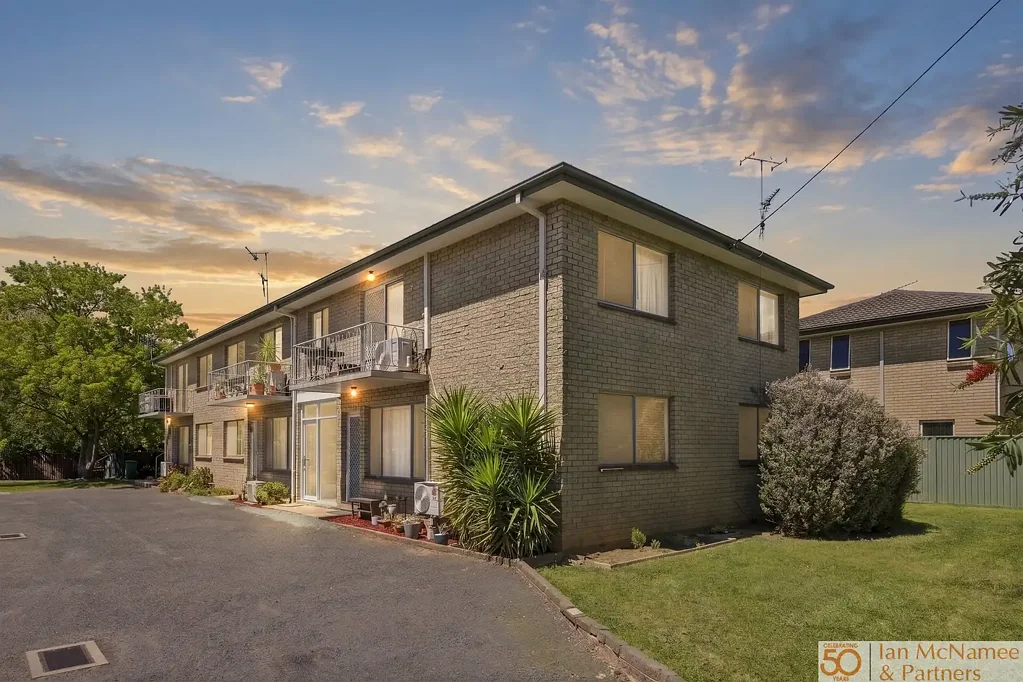 Queanbeyan 2कमरा Sun-Drenched and Ground Floor