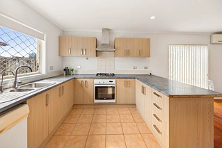 64 Glenveagh Park Drive, Weymouth, Manukau City