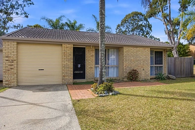 Ormeau 2房  Evergreen Village Home, Stylish, Low Maintenance Living in the Heart of Ormeau