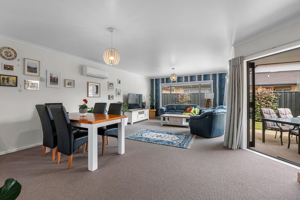 16/64 Kawaha Point Road, Kawaha Point, Rotorua, Bay of Plenty