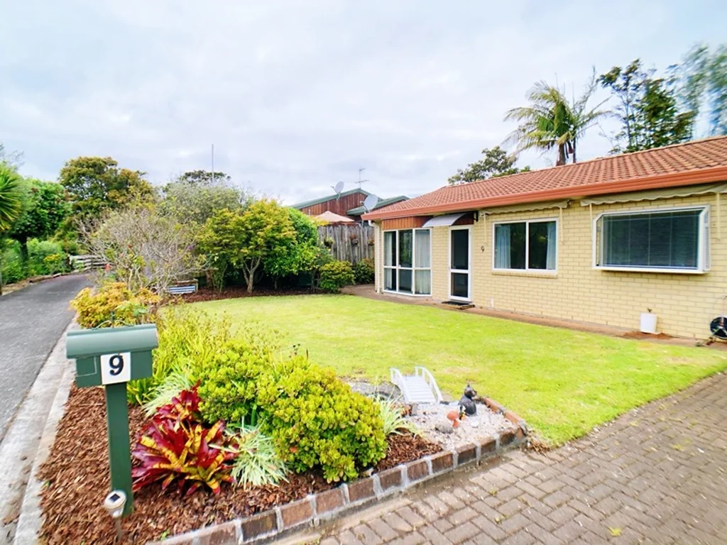 Blockhouse Bay - 3 Bedroom 2 Bathroom house