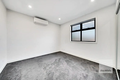 4/46 Broadmeadows Road, Tullamarine, VIC 3043, 2房, 1浴, House