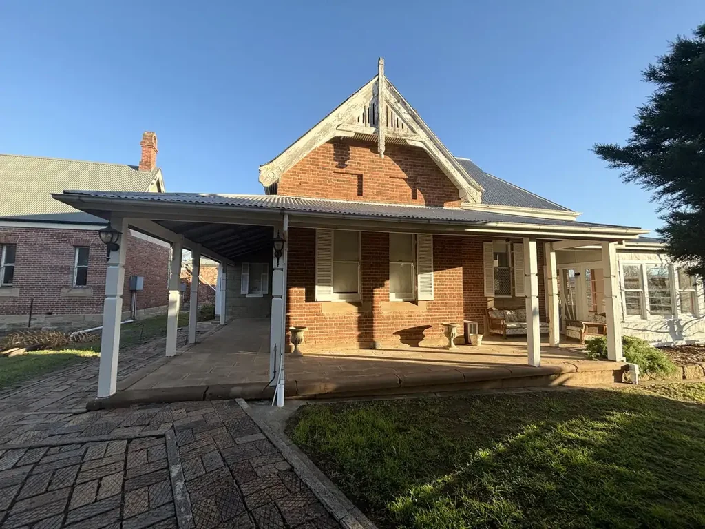 Recently Renovated, Charming House