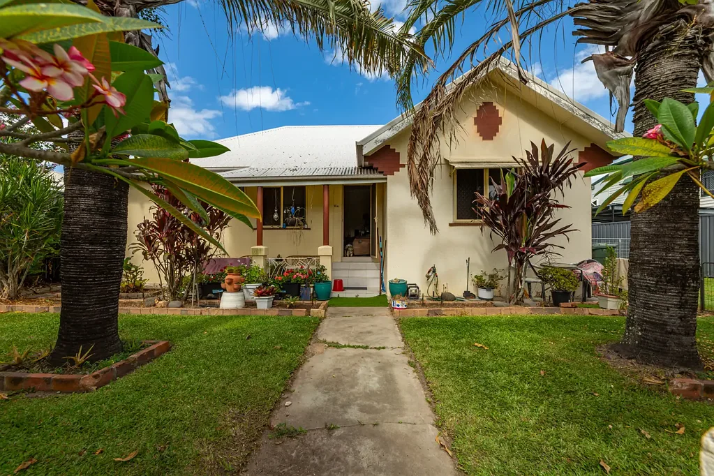Bundaberg Central 2房  MEDIUM DENSITY – DEVELOPMENT OPPORTUNITY