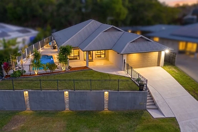 Gordonvale 4Kwarto Space, Style & Spectacular Mountain Views