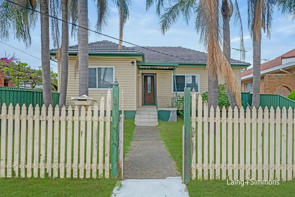 Merrylands 3ਬੈੱਡਰੂਮ Ideal Family Home with Investment Potential!