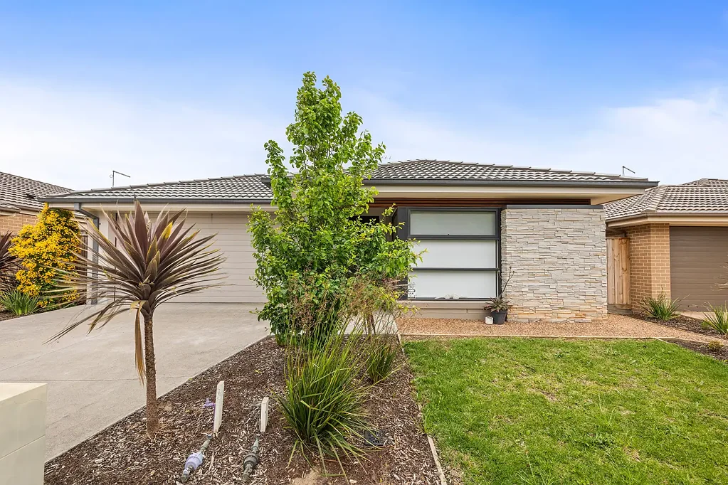 Mount Duneed 4ਬੈੱਡਰੂਮ Spacious Family Home with Open-Plan Living & Alfresco Entertaining