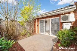 2/14 Ross Street, Darley