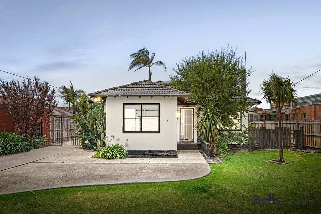 4 London Road, Broadmeadows, VIC 3047