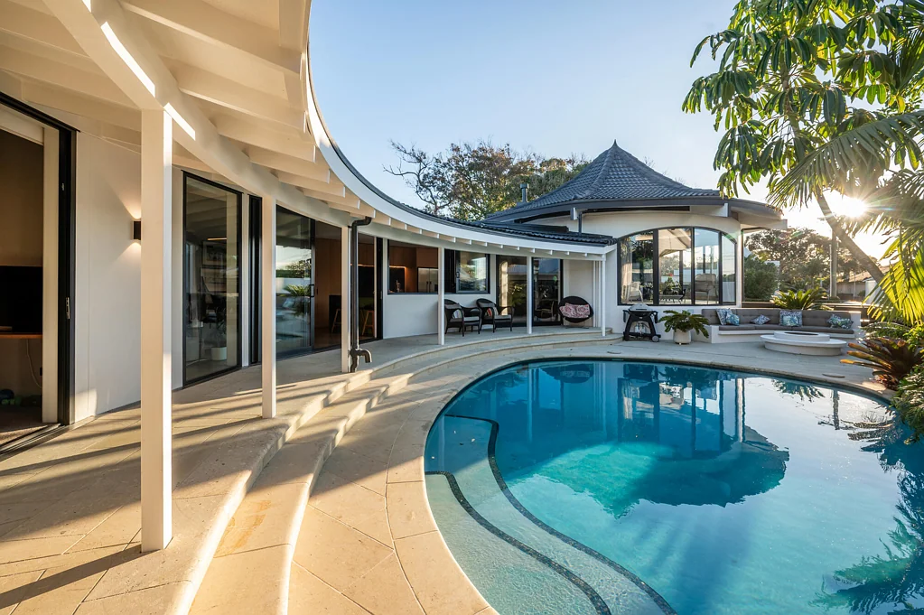 Takapuna 5Kwarto Modernised Architectural Masterpiece