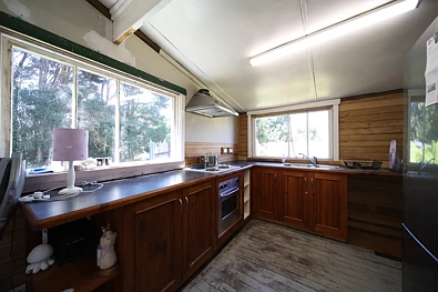 57 Meredith Street, Strahan, TAS 7468, 3 slaapkamers, 1 badkamers, House