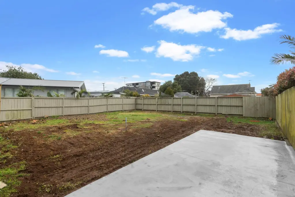 Onehunga Development Quick Starter!  Now Only $559,000!