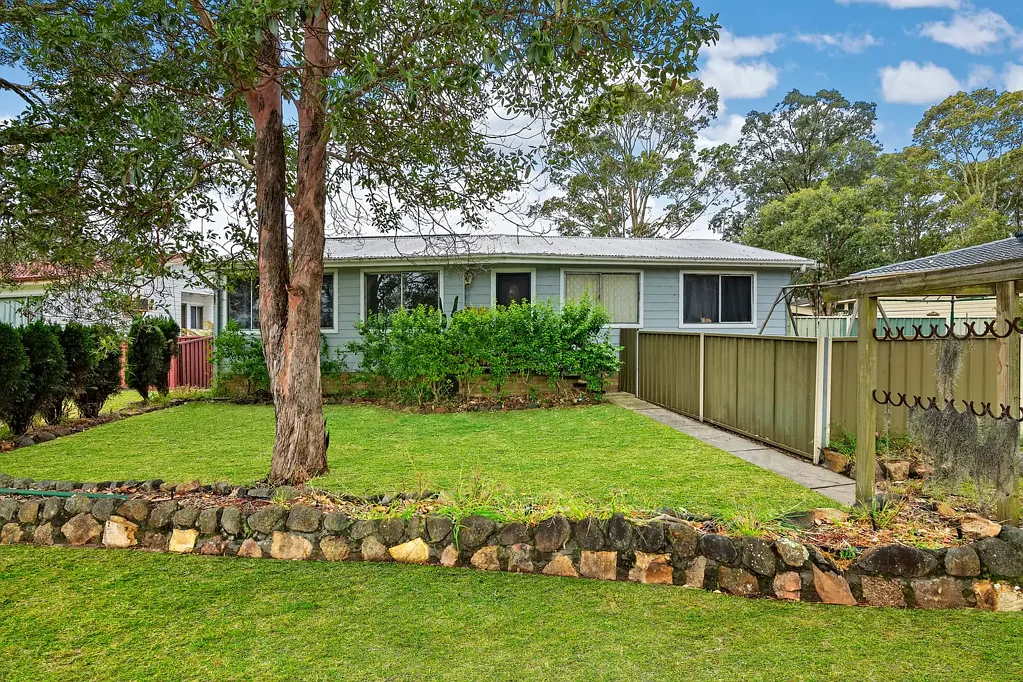 18 Burnham Close, Thornton, NSW 2322