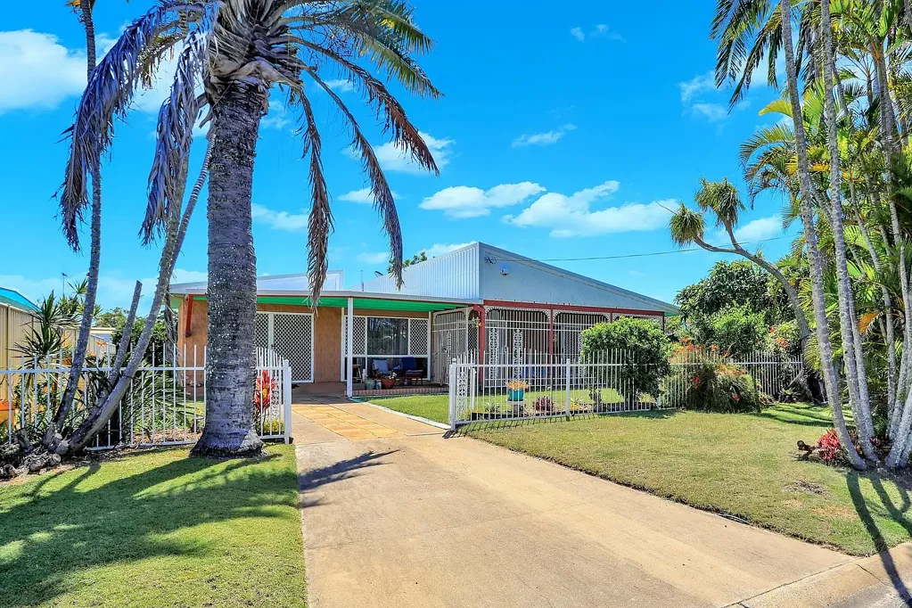 3 Macadamia Court, Woodgate, QLD 4660