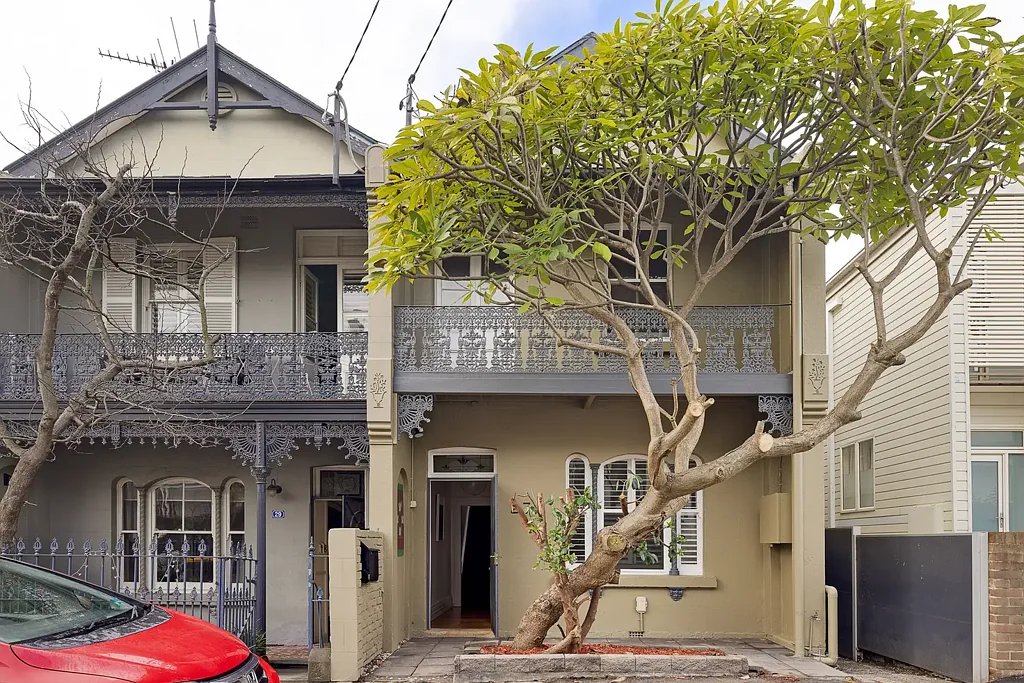 Balmain 3Habitaciones Wide updated c1885 terrace in Balmain's village heart