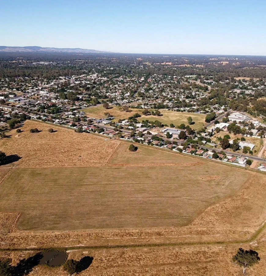 22 HONEYEATER ST, BENALLA VIC 3672, 0 chambres, 0 salles de bain, Section