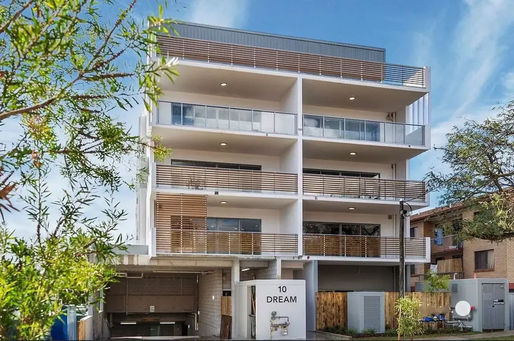 Stylish Two Bedroom Apartment!