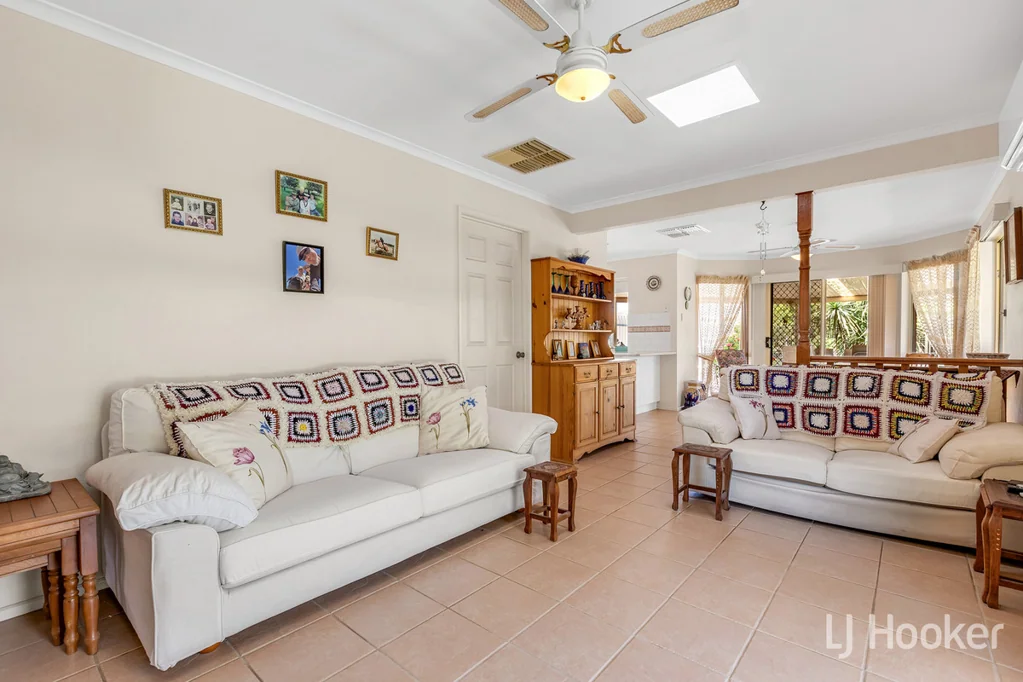 18 Lachlan Drive, Craigmore, SA 5114