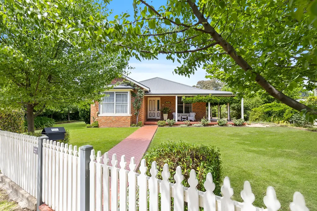 Mudgee 3房  EASY CARE & CONVENIENT - WALK TO THE CBD