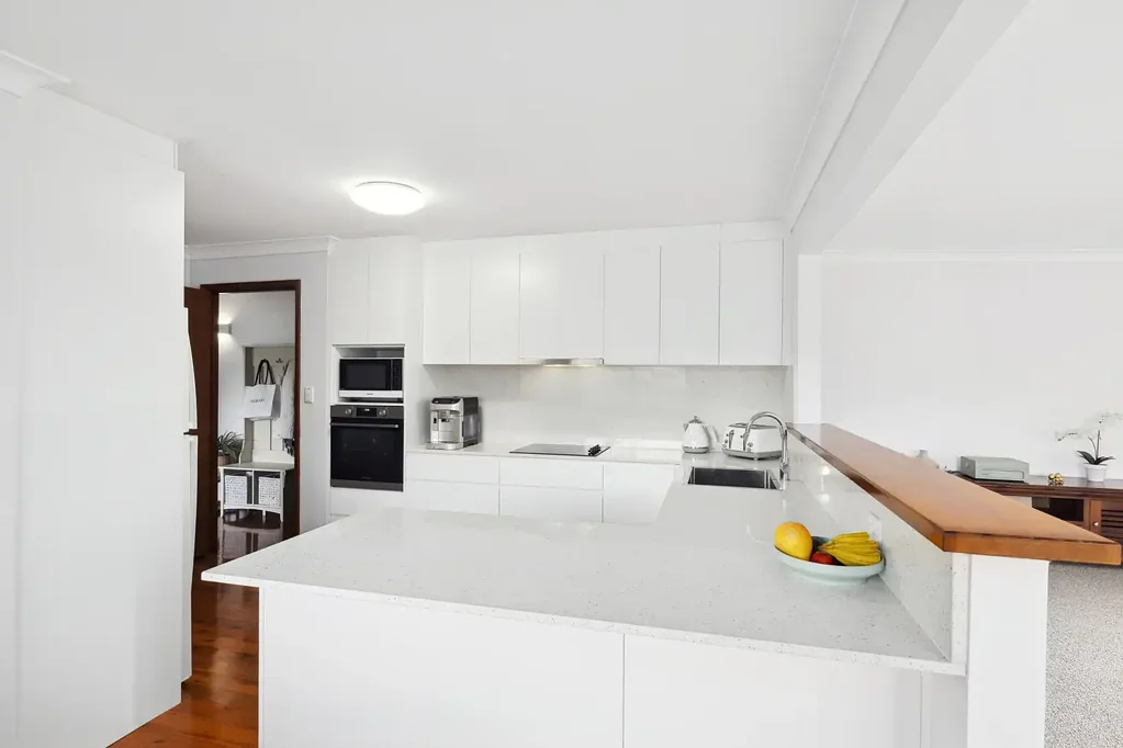 25 Elizabeth Street, Wyoming, NSW 2250