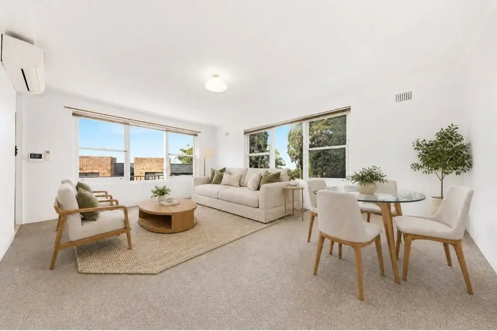 Light-Filled Two-Bedroom Apartment in Prime Cremorne Location