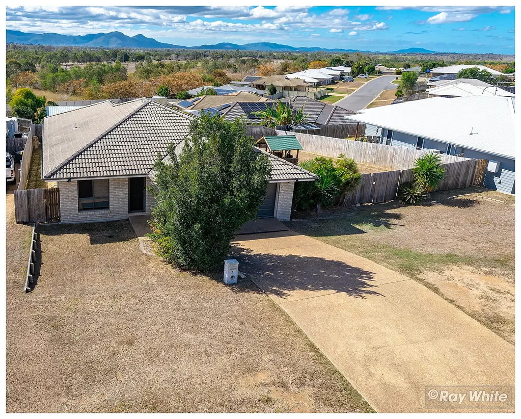 Gracemere 4房  Move-In Ready Family Home with Side Access