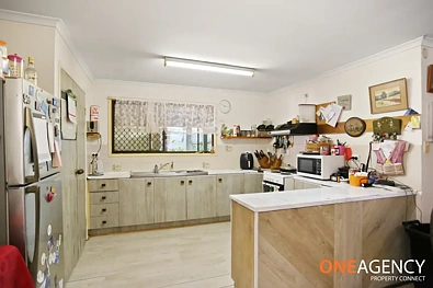 3 Sunrise Crescent, Gracemere, QLD 4702, 3 Bedrooms, 1 Bathrooms, House