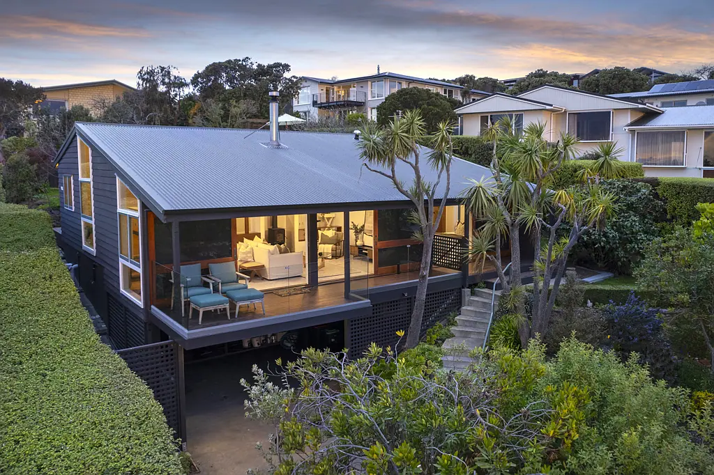 318 Cannon Hill Crescent, Mount Pleasant, Christchurch, Canterbury