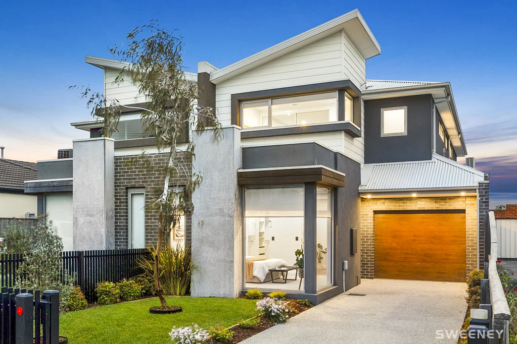18 Sixth Avenue, Altona North, VIC 3025