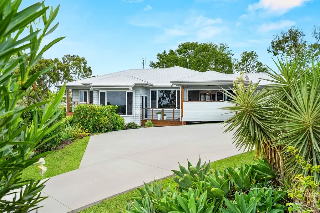 17 Fleetwood Court, Freshwater Point, QLD 4737