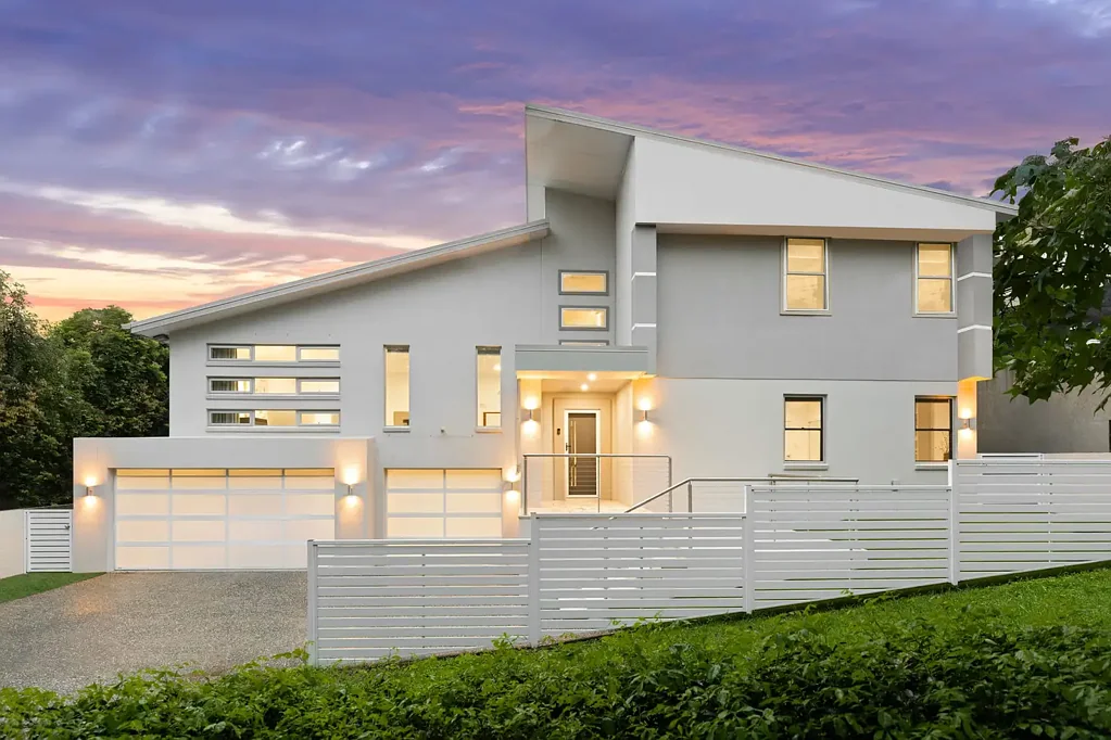 83 Harts Road, Indooroopilly, QLD 4068