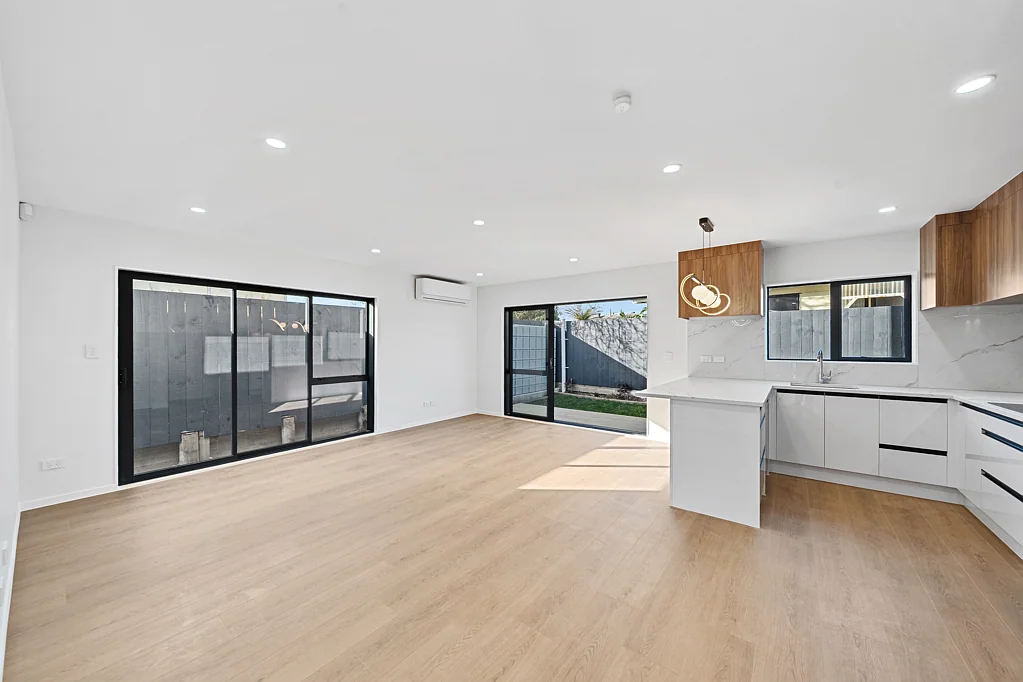 Papakura 3chambre PRICE DROP - Present All Offers!