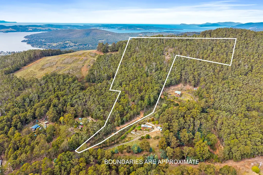 Margate  14 ACRES OF PICTURESQUE LAND