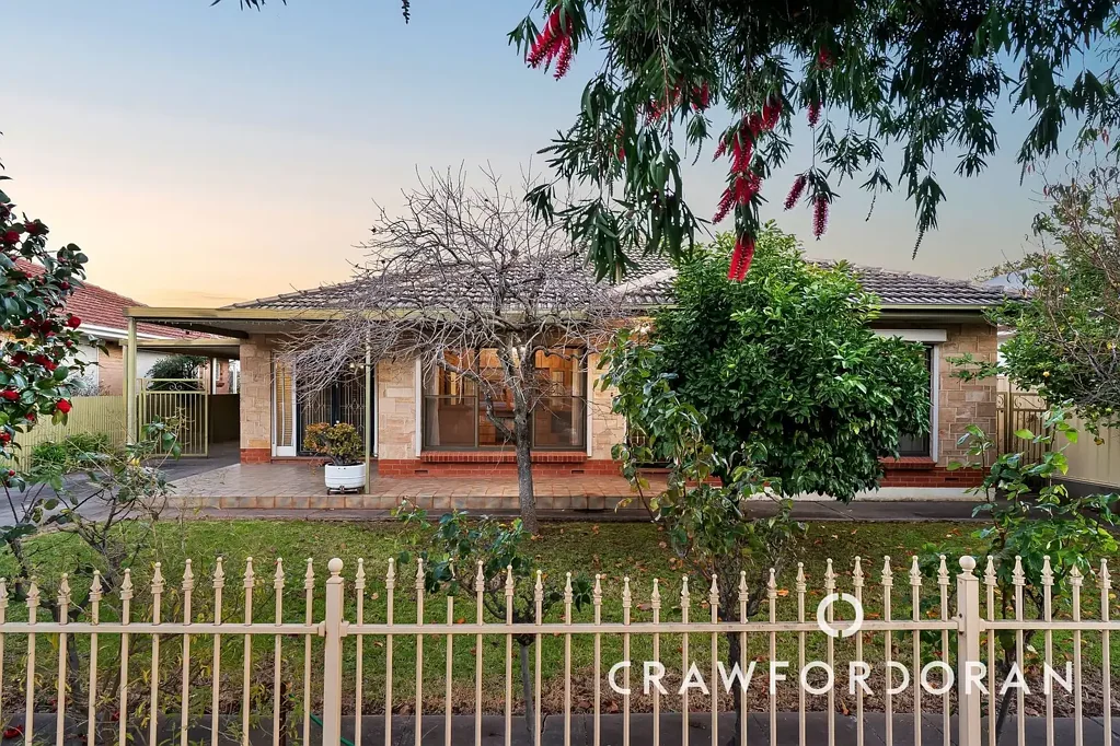 Glynde 3房  A Solid Original with a Retro Twist and 568sqm approx. of Pure Possibility