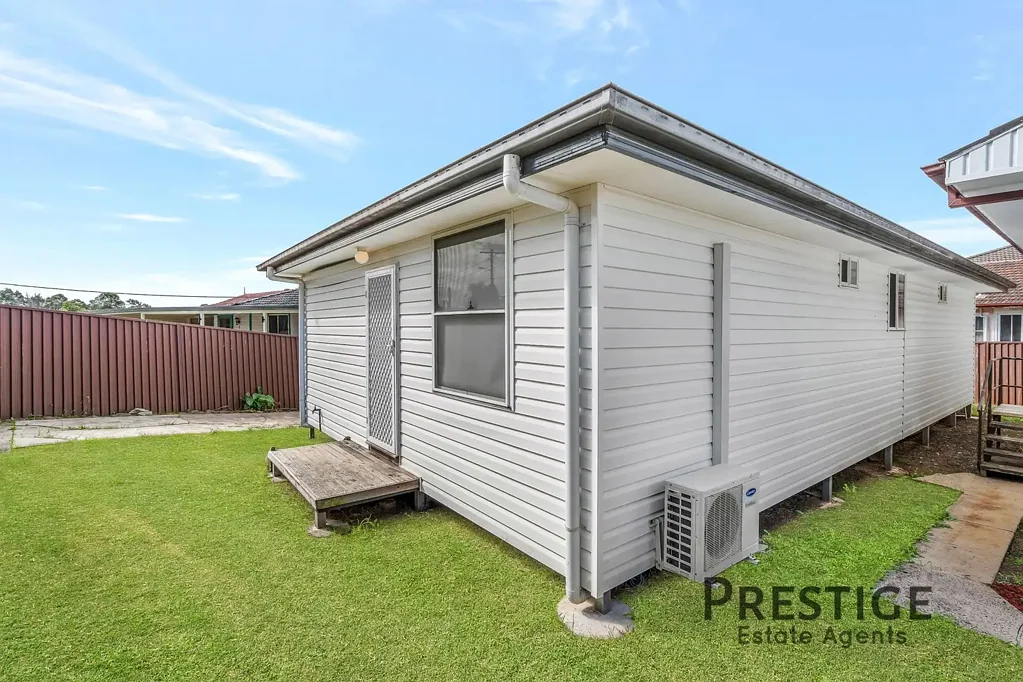 Street Frontage Granny Flat
