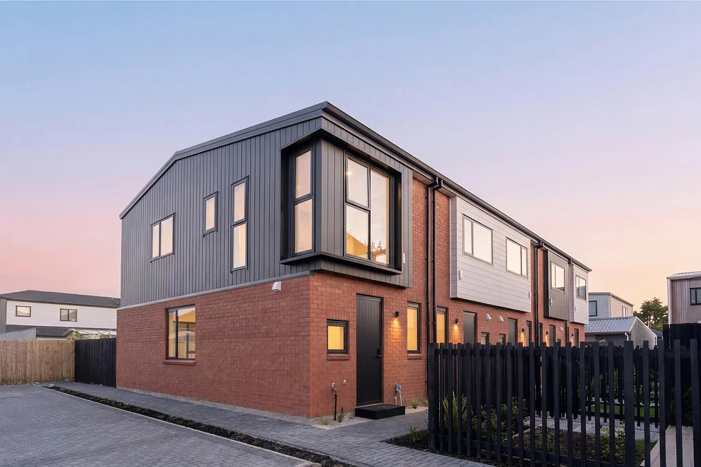 Papakura 3બેડરૂમ BRAND NEW FREEHOLD HOMES
